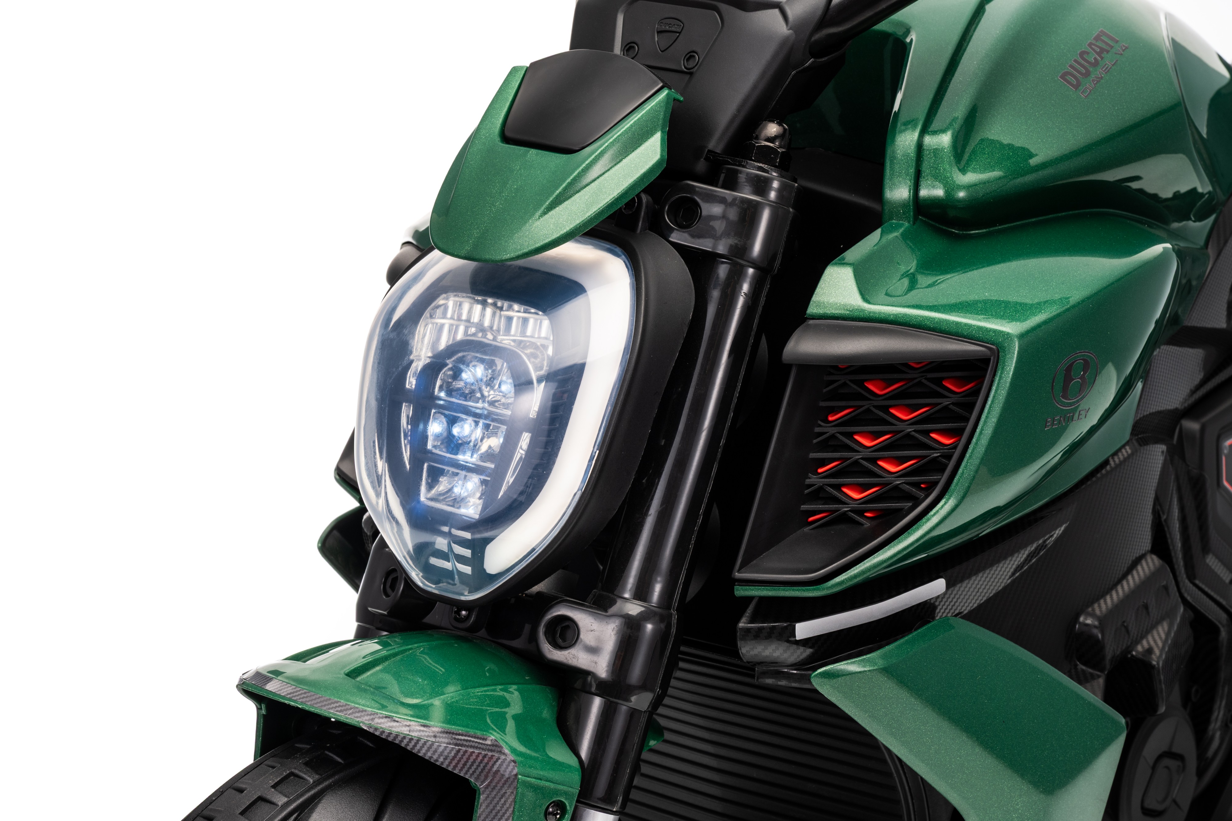 Акумулаторен мотор Licensed Ducati Diavel & Bentley — снимка 8