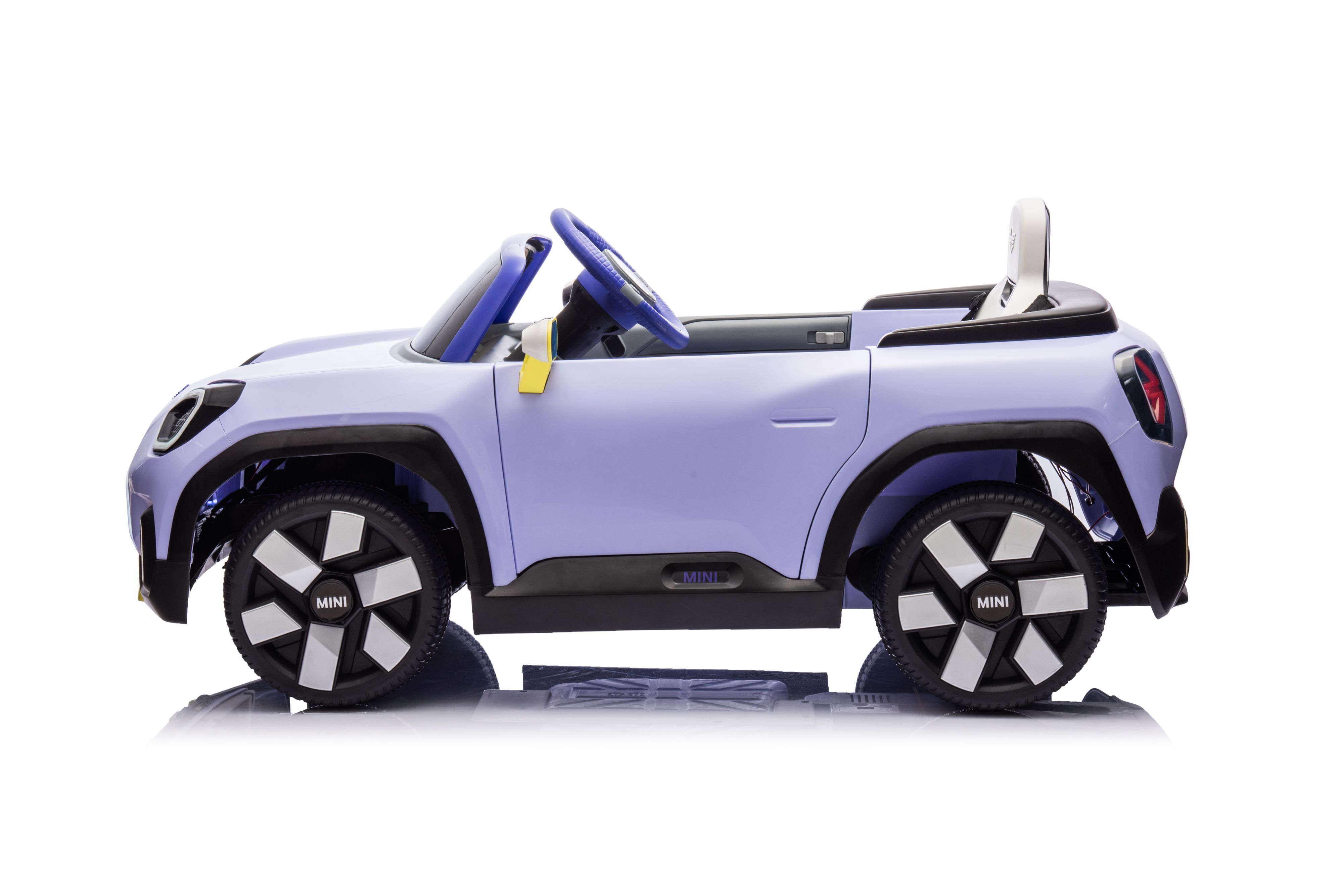 Акумулаторна кола Licensed Mini Cconcept Aceman Purple — снимка 3